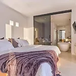 Summit At Santorini Heights بيت للعطل *