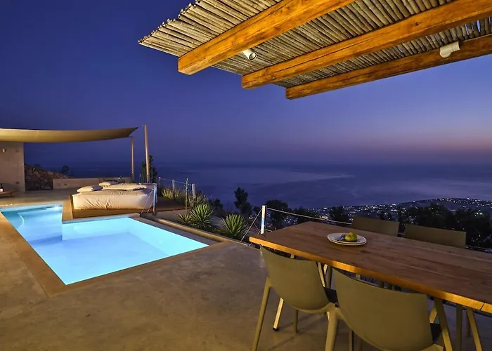 Summit At Santorini Heights 펜션 *